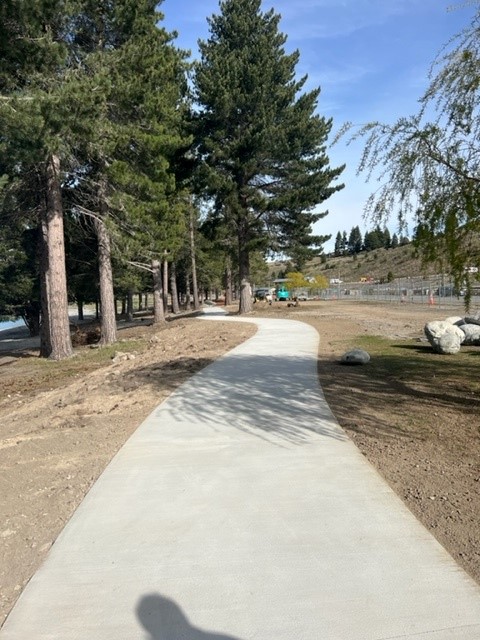 Tekapo Lakefront paths